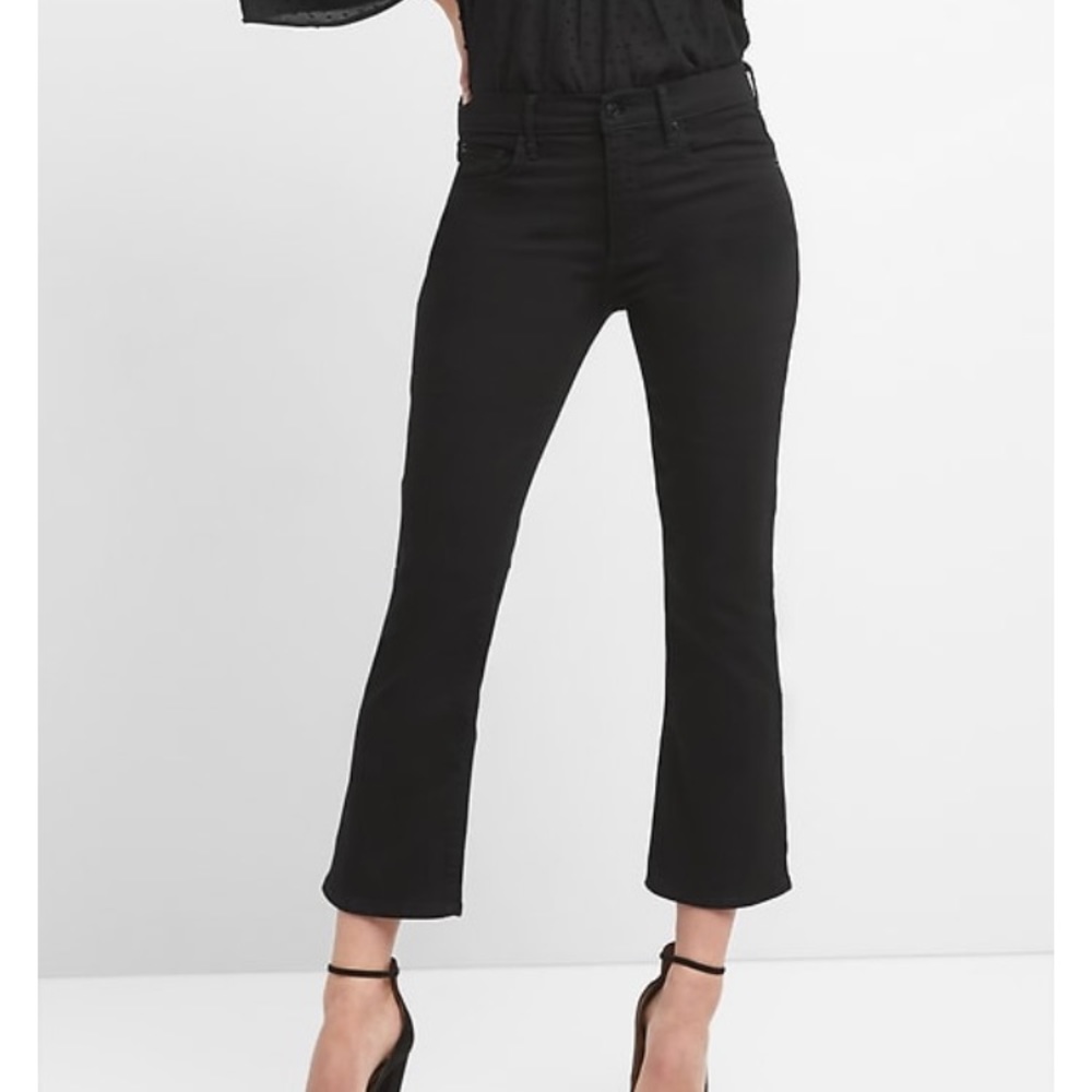 Gap High Rise Crop Flare Black Jeans 28 EUC